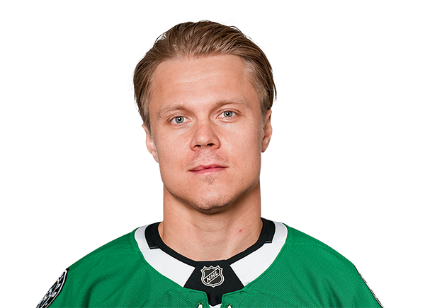 Mikael Granlund #64 (Minnesota Wild) first NHL goal Jan 19, 2013 (Classic  NHL) 