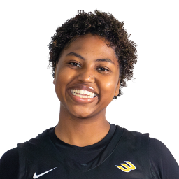 Jayda Cobbs