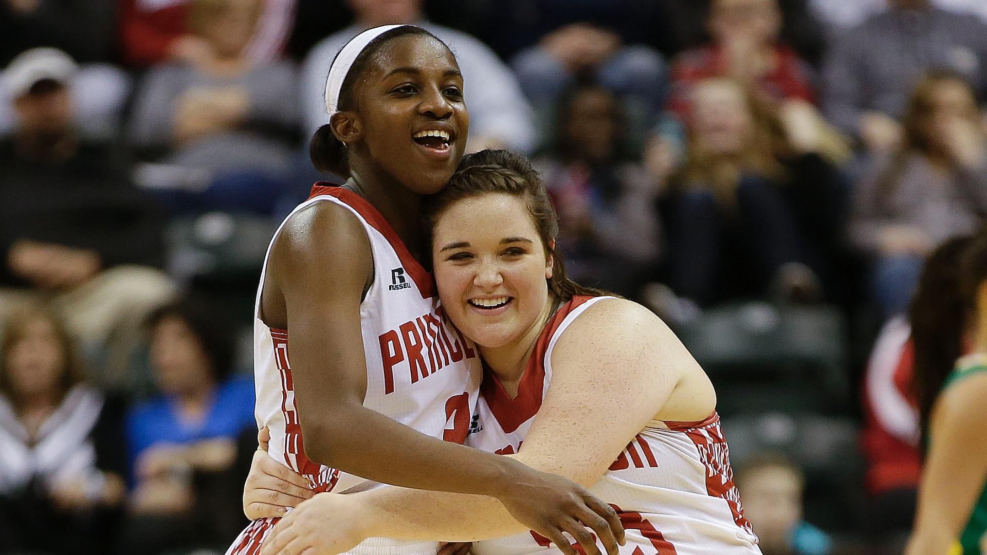 Jackie Young breaks Indiana's alltime high school scoring record