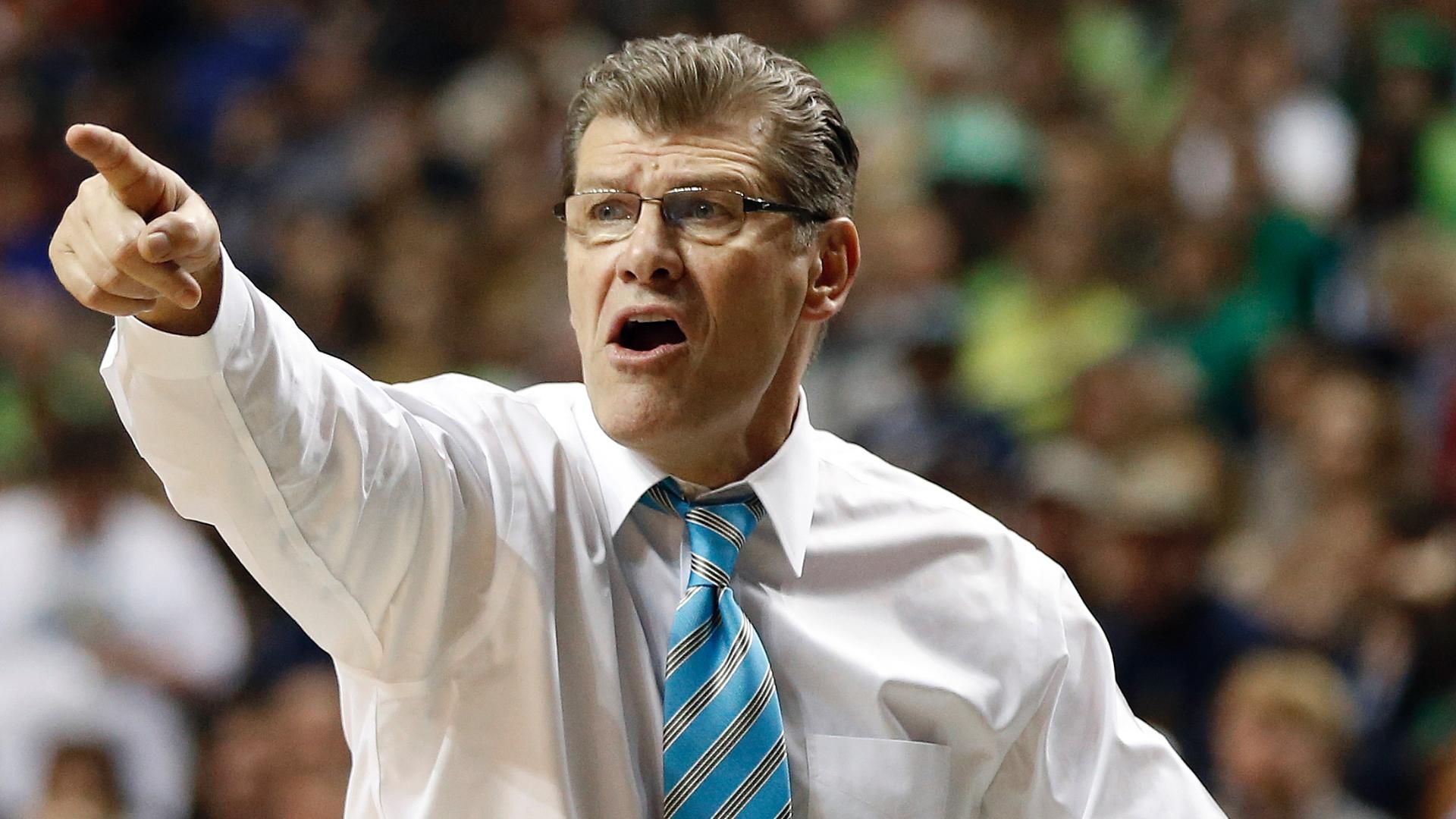 Geno Auriemma's congratulatory call to Mo'ne Davis broke NCAA rule