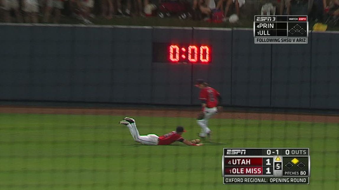 Ole Miss player extends for amazing diving catch - ESPN Video