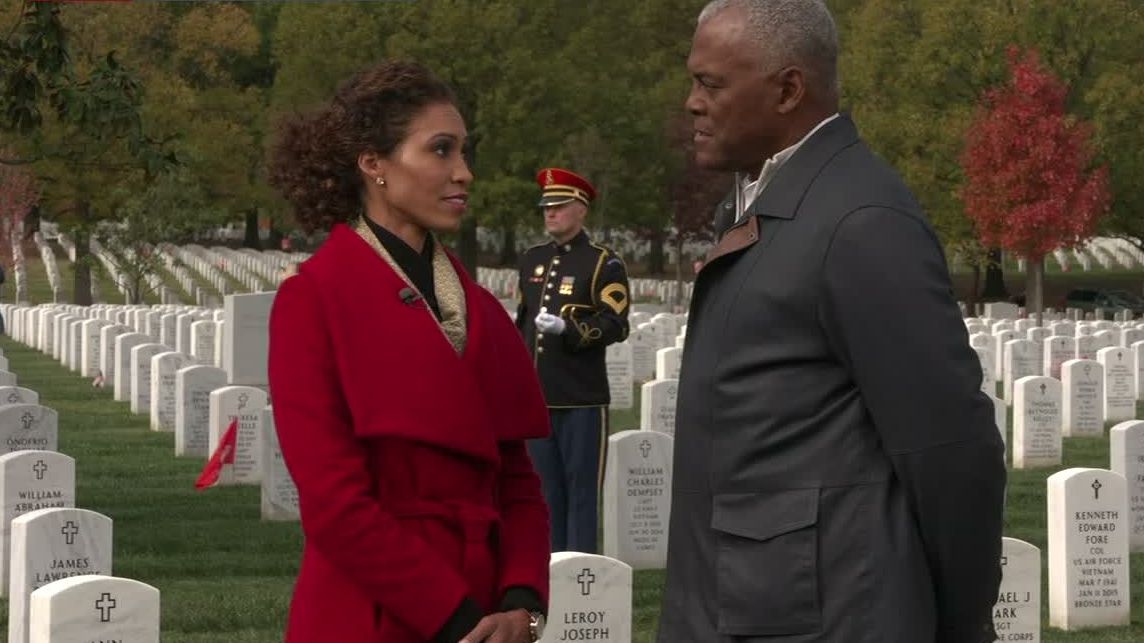 Steele family honored to celebrate Veteran's Day at Arlington National Cemetery - ESPN Video