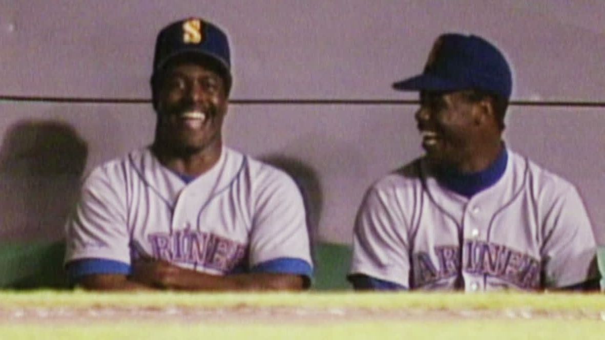 Ken Griffey Sr. and Jr. become first father/son combo to appear in