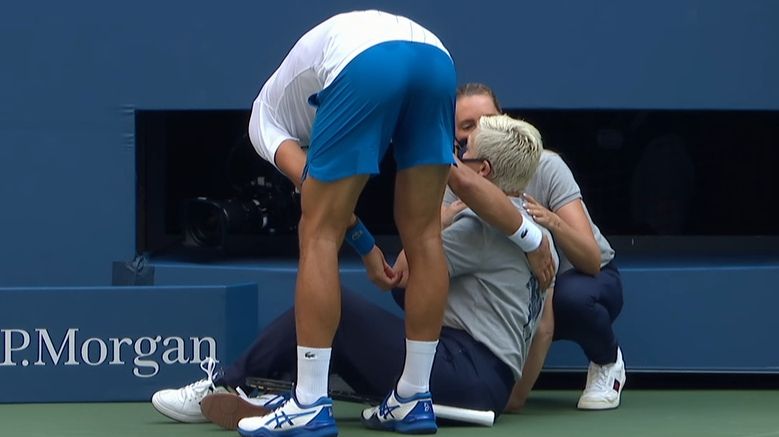 World No 1 Djokovic Defaults After Hitting Line Judge Espn Video