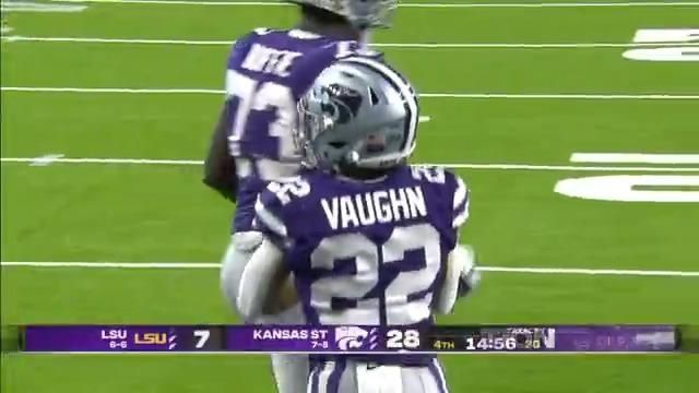 Deuce Vaughn dazzles in his preseason debut - NBC Sports