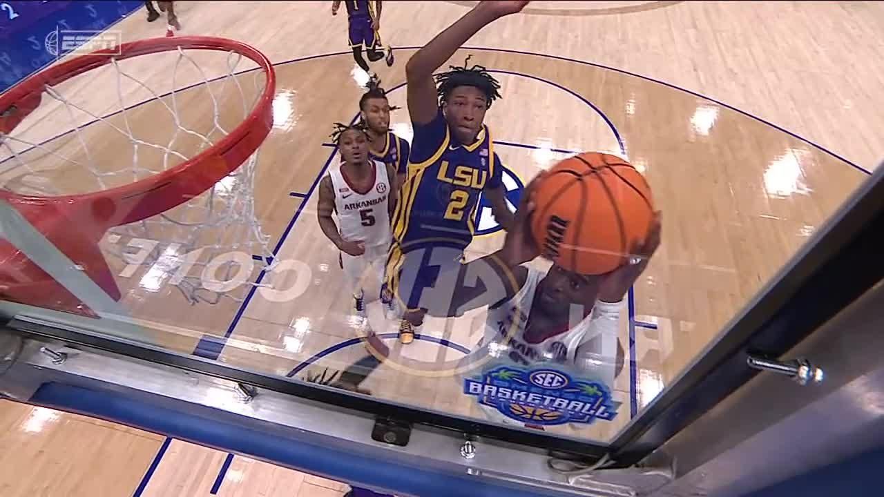 Eric Gaines displays incredible athleticism on this block ESPN Video