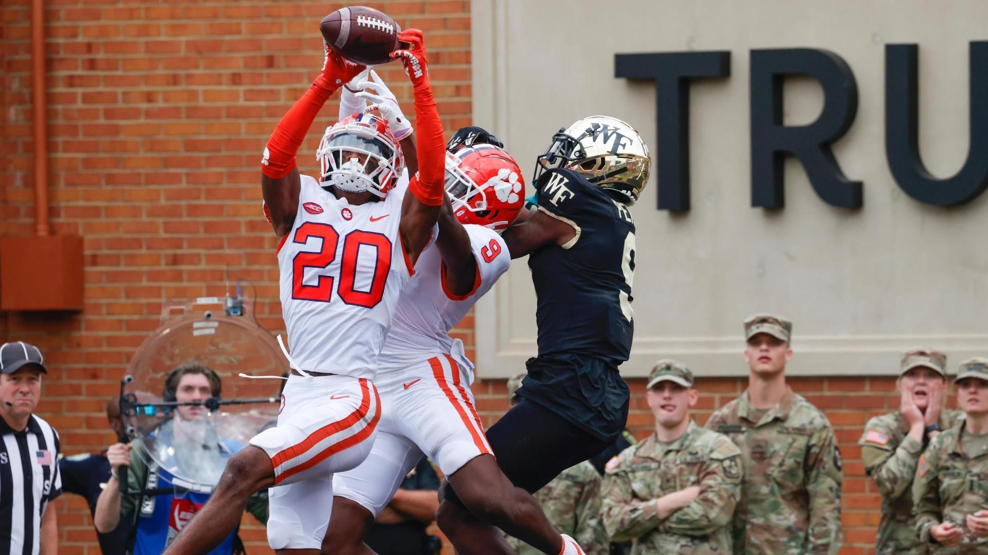 Clemsons 4th Down Stop Seals 2ot Win Vs Wake Forest Espn Video 