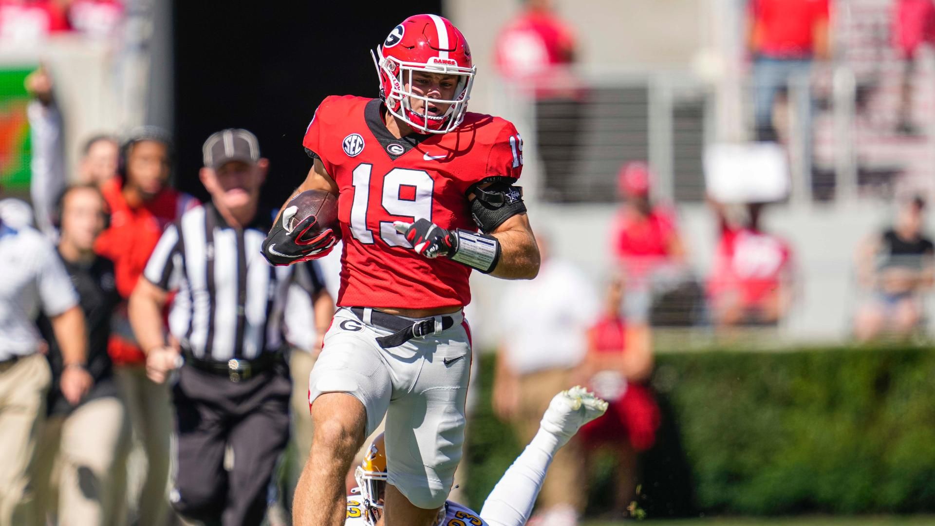 Brock Bowers wastes no time with 75 yard TD run ESPN Video Brock Bowers wastes no time with 75 yard TD run ESPN Video