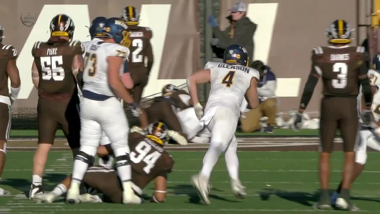 Tucker Gleason airs it out for 17yard TD ESPN Video