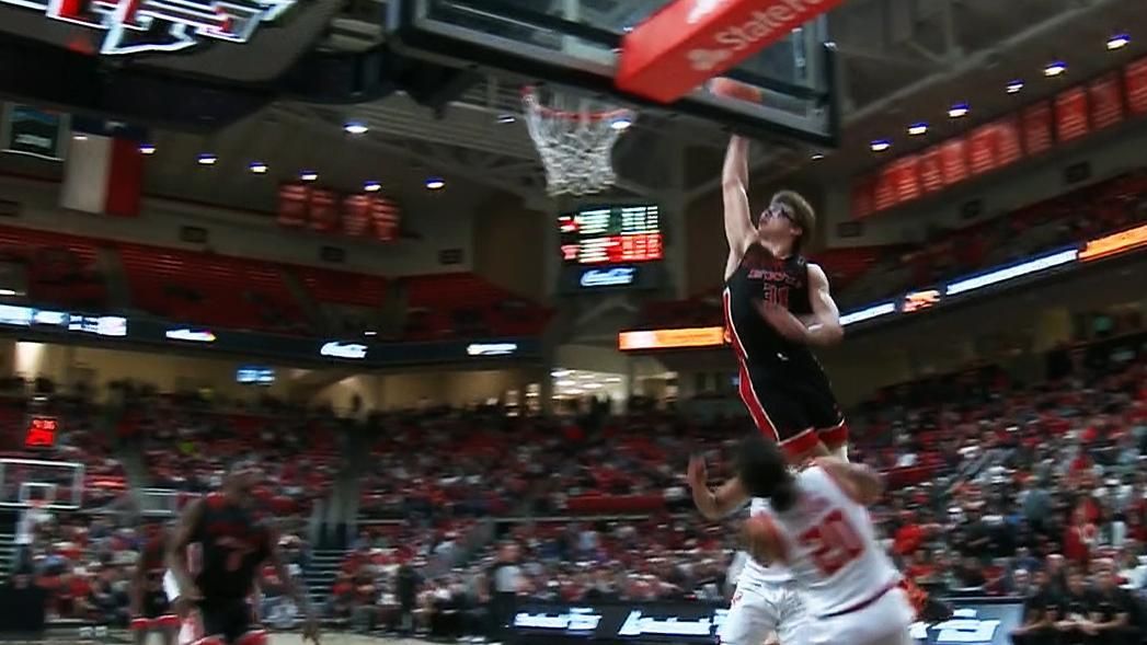 Casey Jones dunks all over Texas Tech ESPN Video