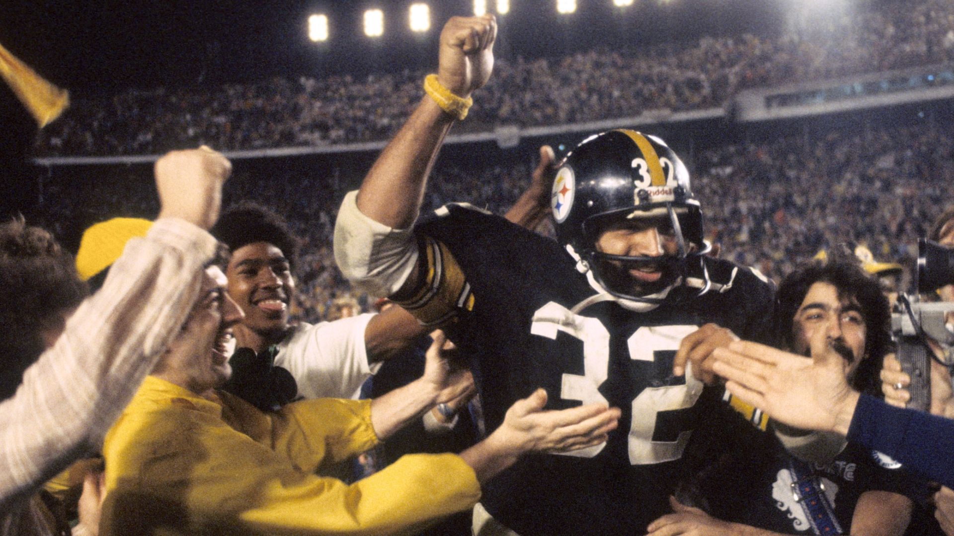 Franco Harris and the world's biggest Pittsburgh Steelers fan - ESPN