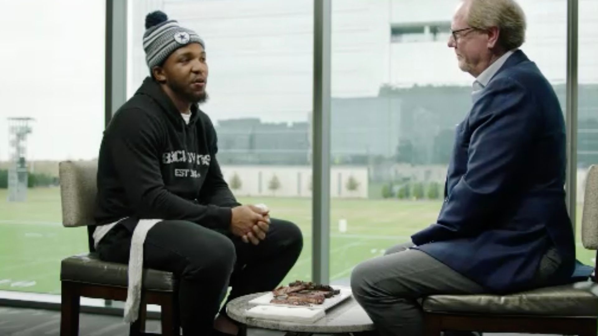 How Tony Pollard's NFL success helped his family's BBQ business ESPN