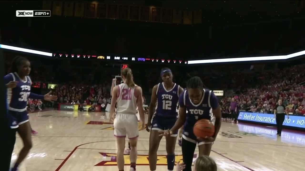 Lexi Donarski Somehow Gets The And 1 To Fall Espn Video