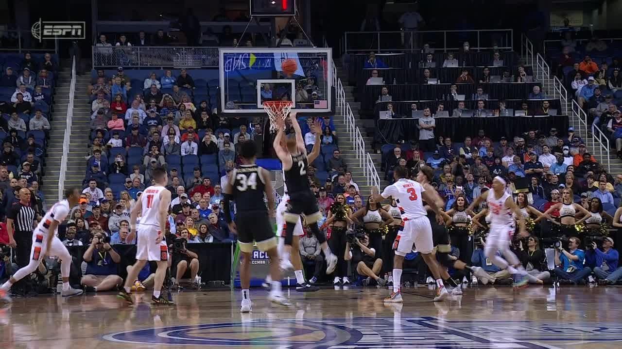 Cameron Hildreth hits spinning 360 jumper for Wake Forest to tie game ESPN Video