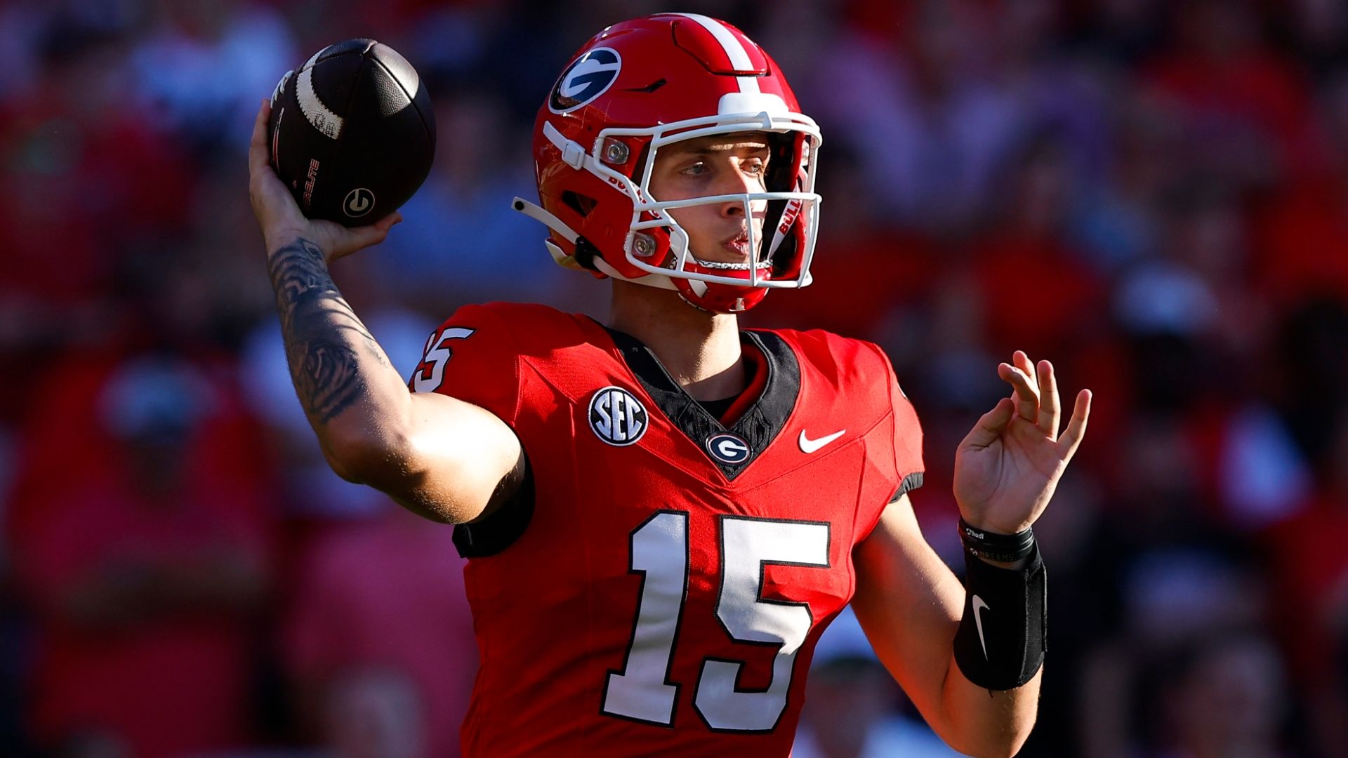 Georgia pulls away from Alabama in fourth quarter to win first