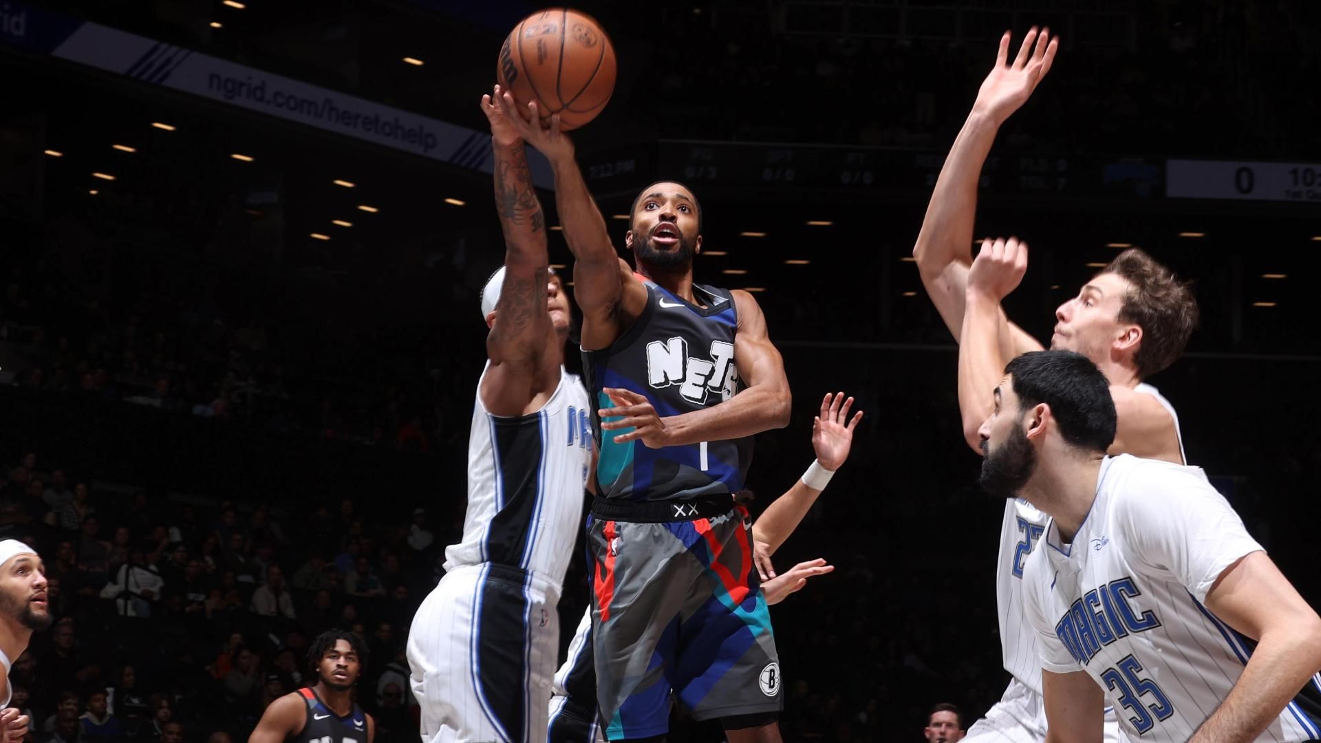 Mikal Bridges outscores Orlando by himself in 1st quarter - ESPN Video