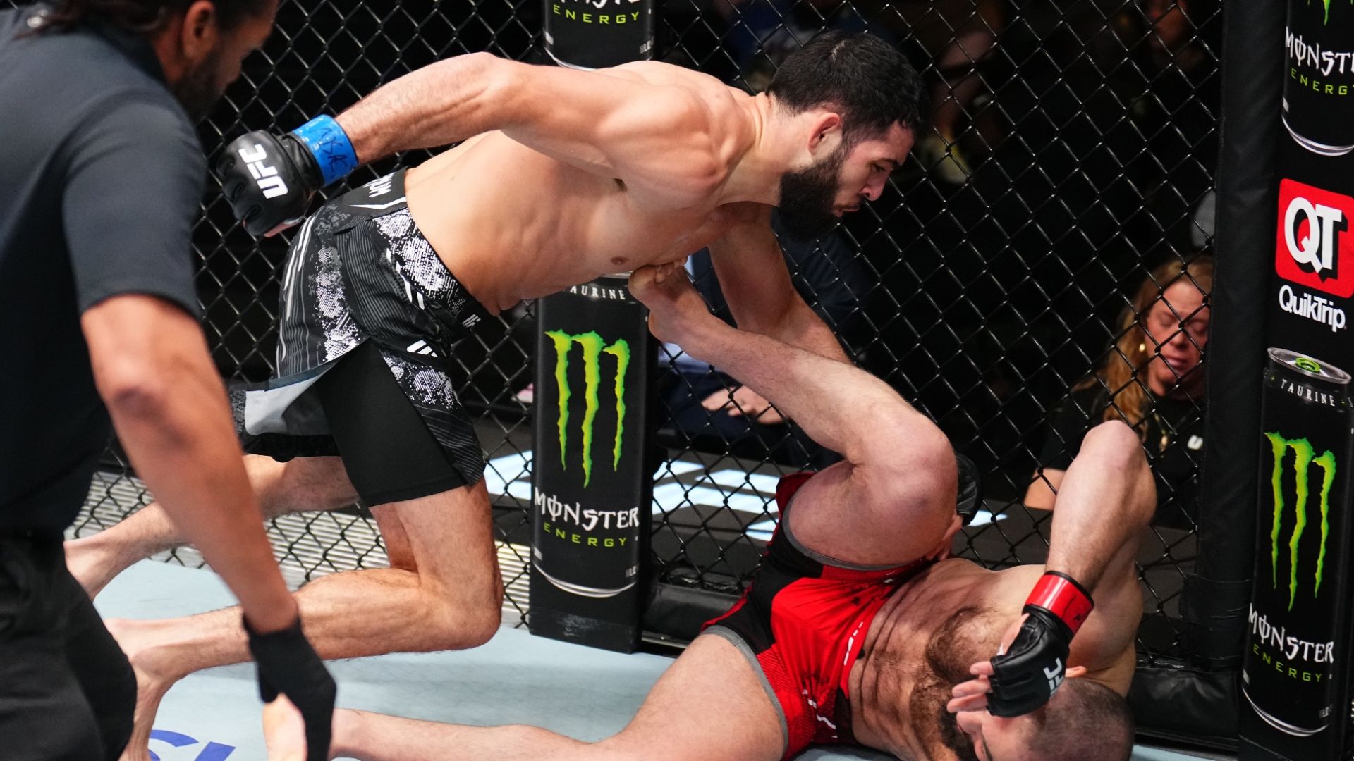 Nassourdine Imavov defeats Roman Dolidze in main event of UFC Fight