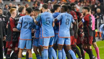 Massive brawl breaks out at end of Toronto FC-NYCFC