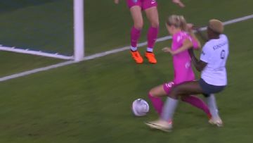 Hanna Lundkvist's own goal completes Bay FC comeback
