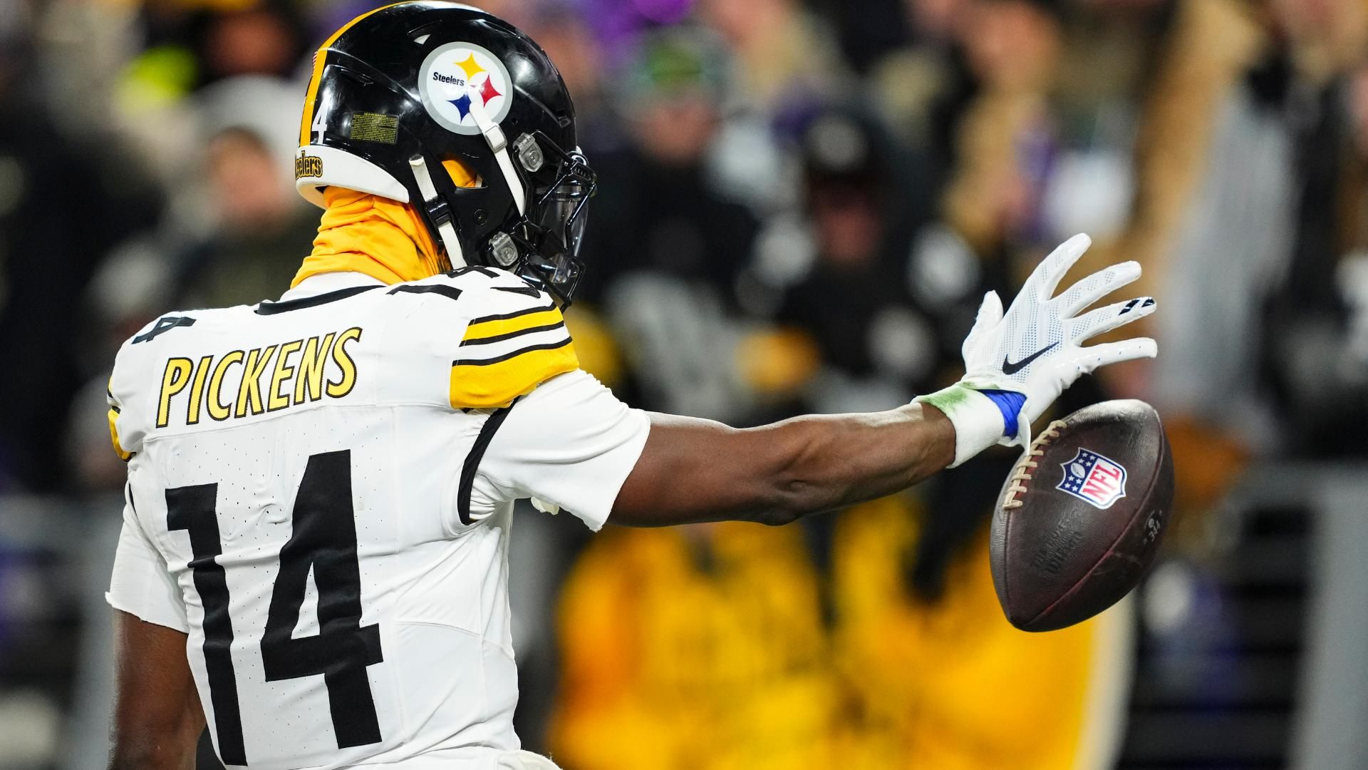 Pickens to Dallas: Does the Rebel WR Change Cities and Shake Up the NFL? What's Up with the Steelers and Rodgers? 3 Estadísticas de George Pickens