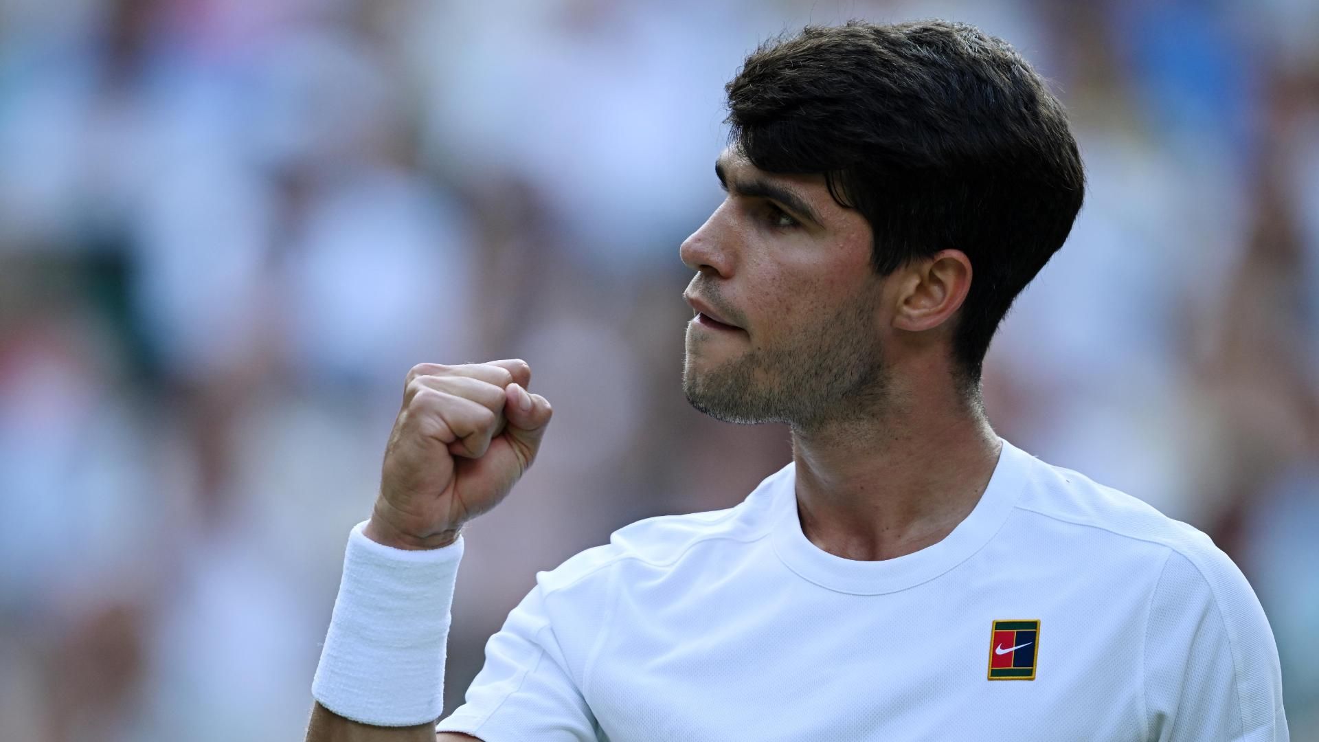 Sinner destrona a Alcaraz en Wimbledon: Nace una rivalidad épica en el tenis.