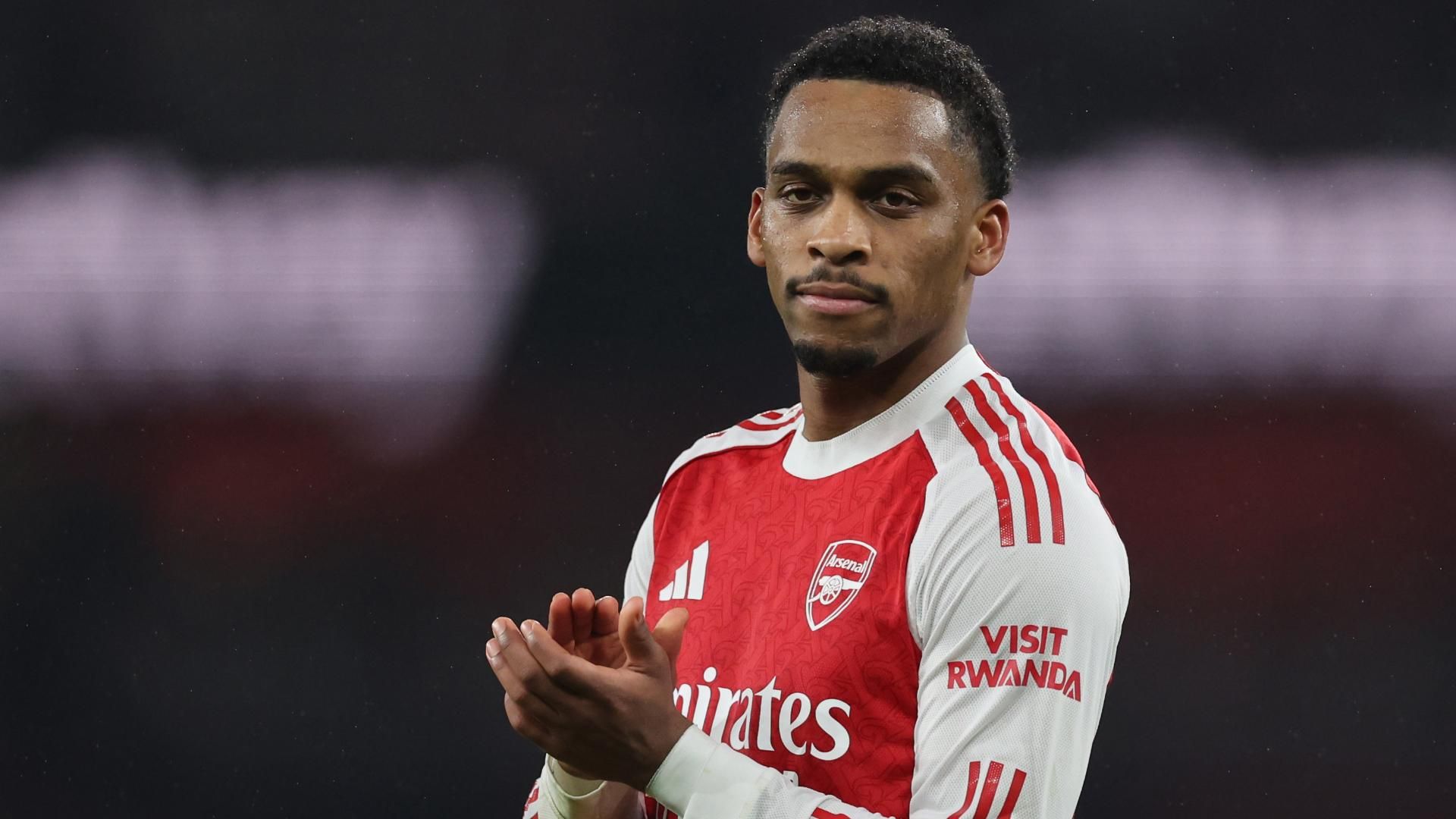 Liverpool criticize Martinelli, fear for Bradley injury