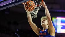 Florida blows out Tennessee at home