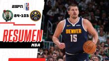 Jokić firma 30 puntos y guía a los Nuggets a una victoria 103-84 sobre los Celtics