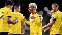 Antoine Griezmann scores in his MLS debut