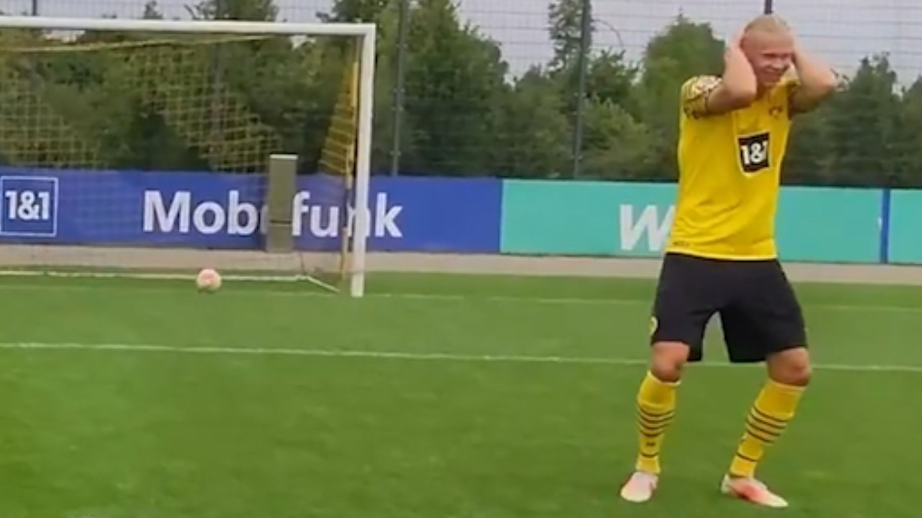 Erling Haaland Takes Target Practice To The Next Level ESPN Video erling-haaland-takes-target-practice-to-the-next-level-espn-video