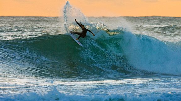 Stephanie Gilmore opens up about December attack and surfing again - ESPN