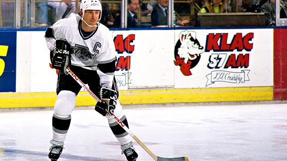 Wayne Gretzky trade 25th anniversary
