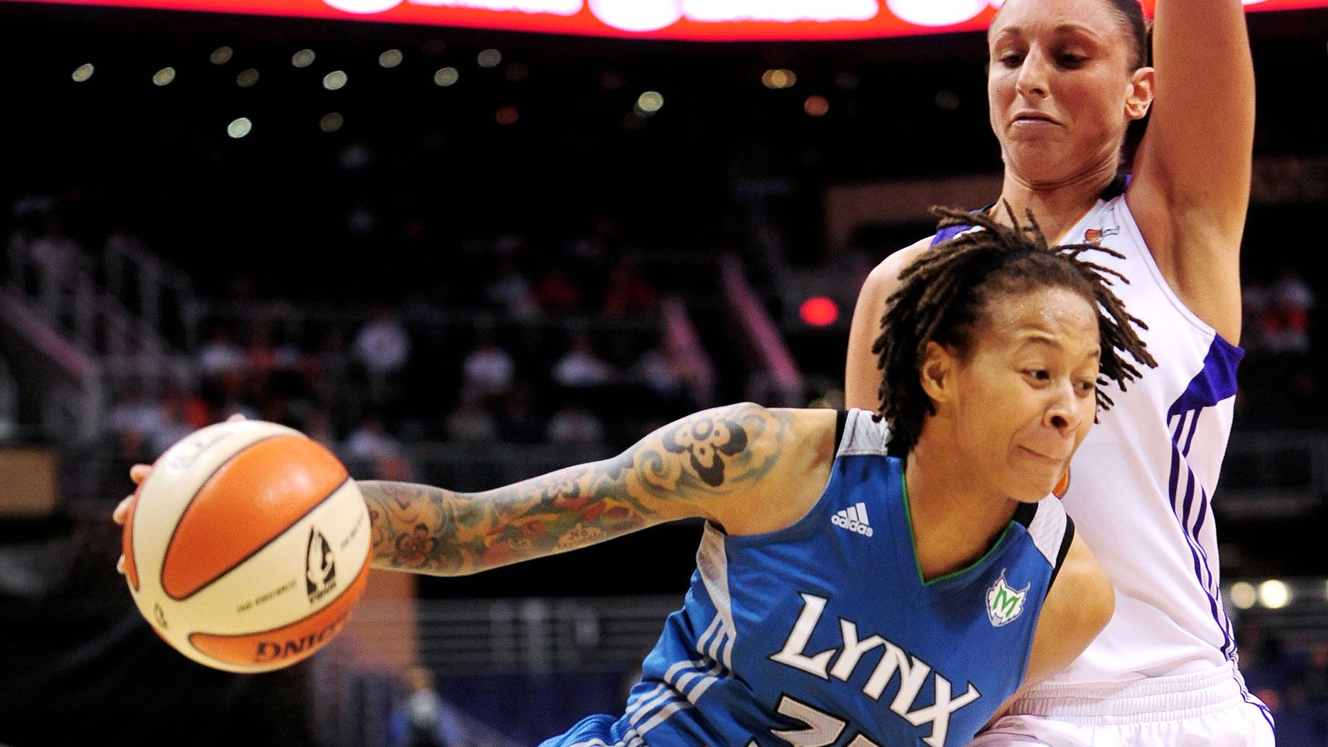 WNBA unveils 2016 regular-season schedule