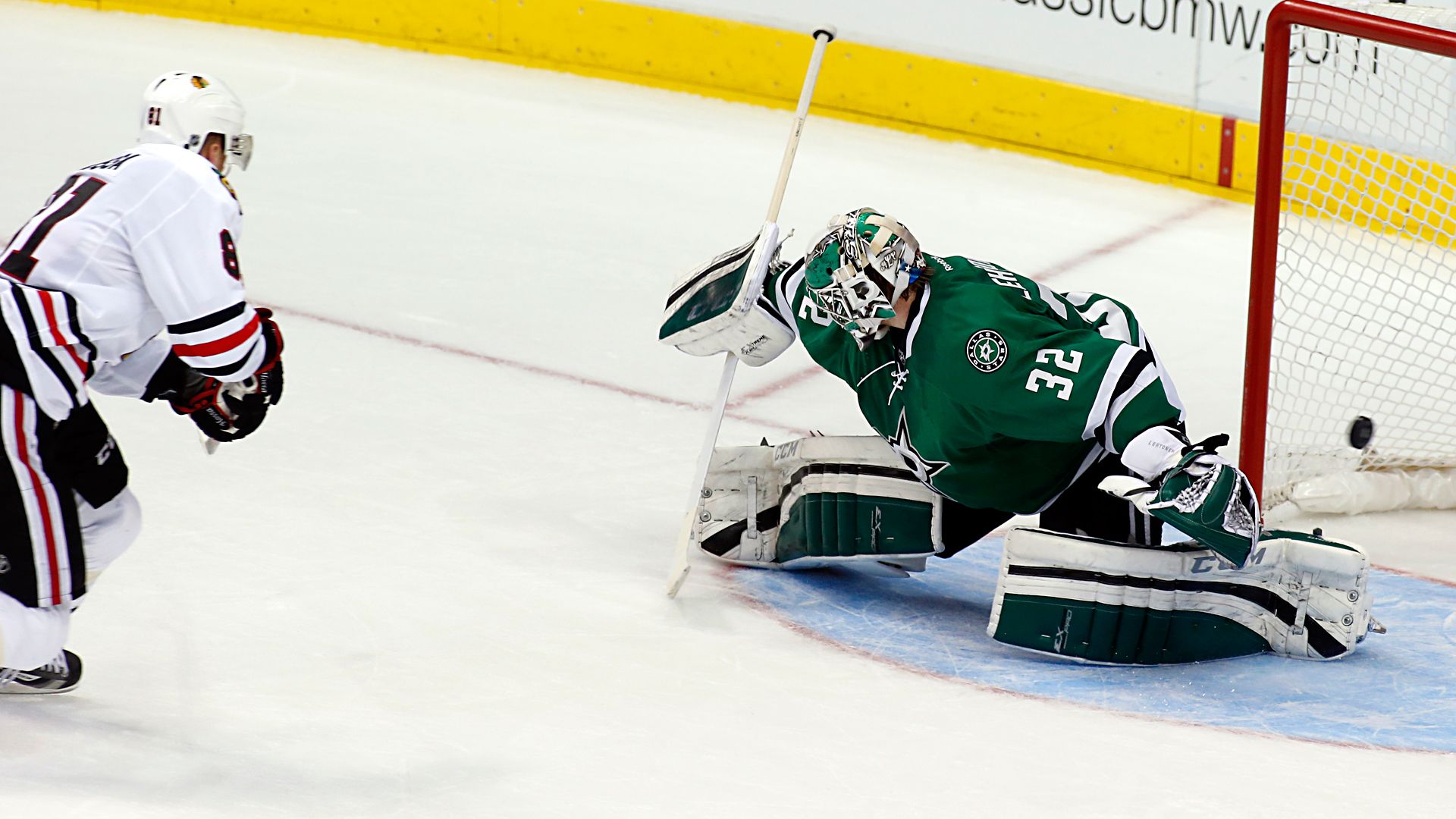 Chicago Blackhawks' top line again the story in win over Dallas Stars