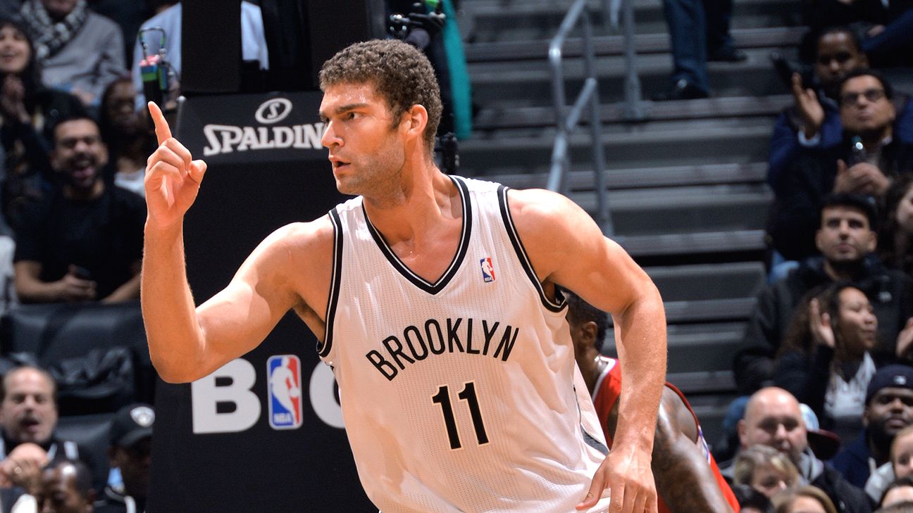 Brooklyn Nets re-sign Brook Lopez; Dwight Howard talks over for