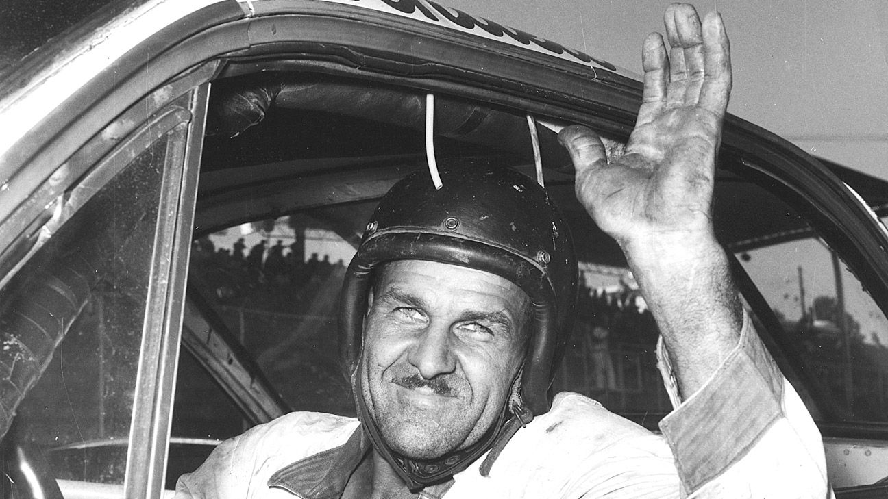 NASCAR to present Wendell Scott's family with 1963 trophy