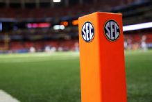 Tennessee chancellor says SEC 'will not budge' on NFL rule