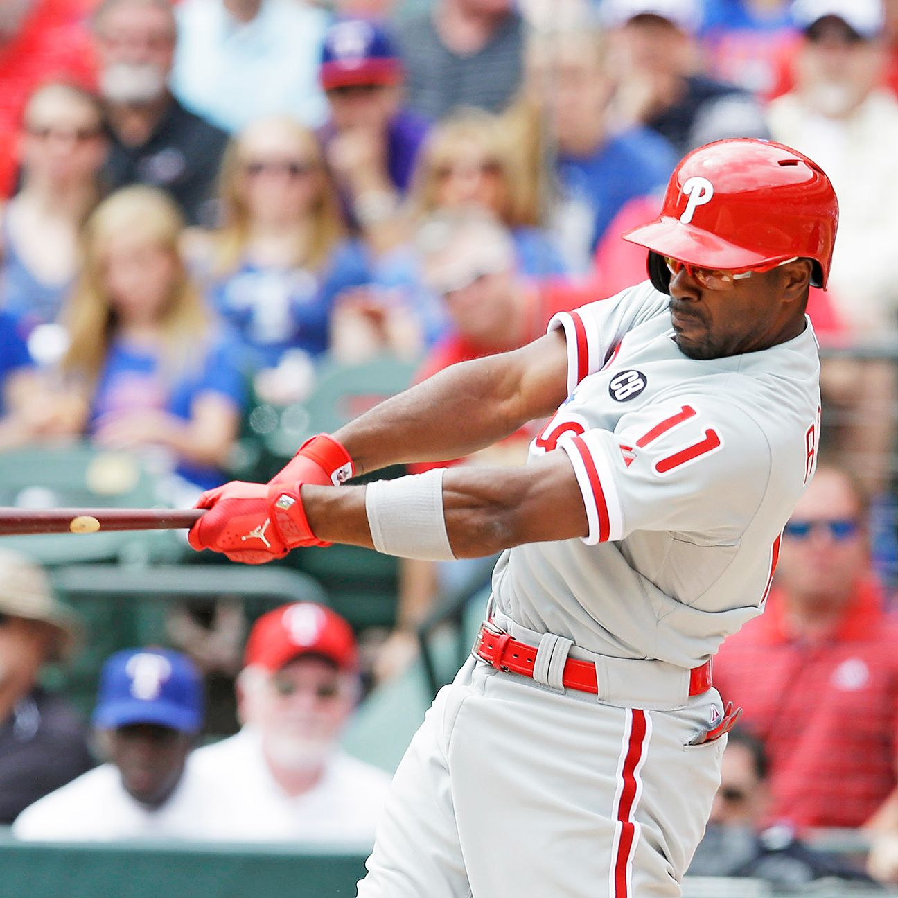 Jimmy Rollins traded to Los Angeles Dodgers from Philadelphia Phillies