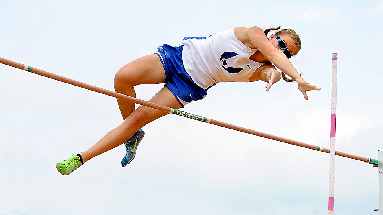 Blind Athletes Treat Pole Vault Like Any Other Hurdle - The New York Times