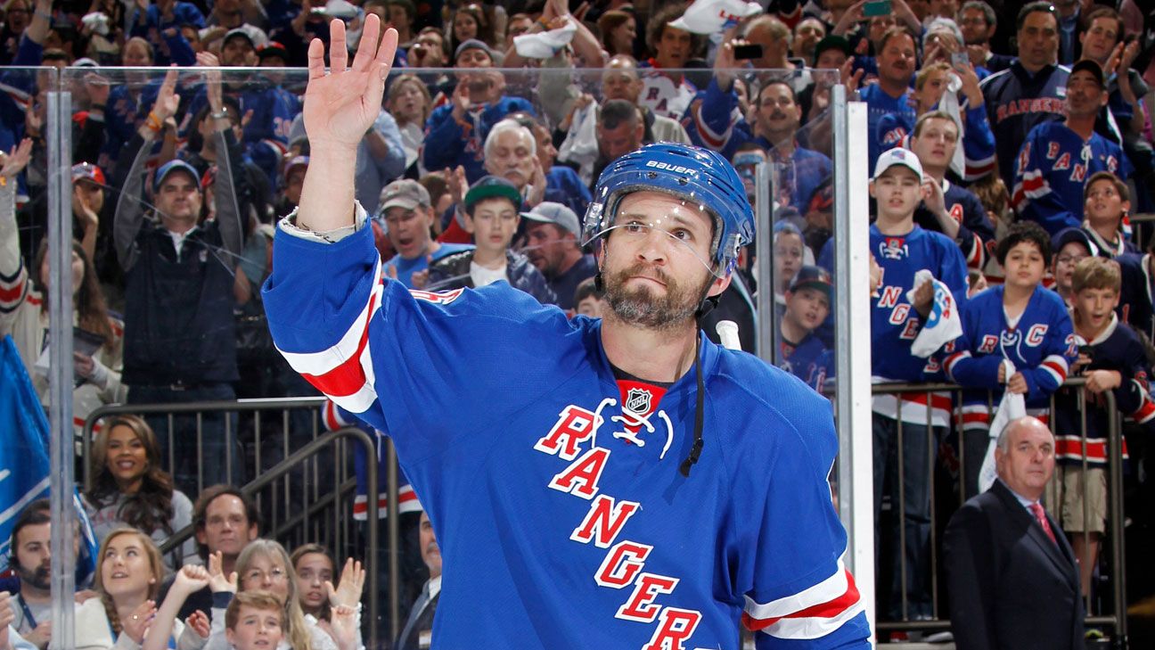 Martin St. Louis Returns to Tampa in Midst of Interesting Season with  Rangers, News, Scores, Highlights, Stats, and Rumors