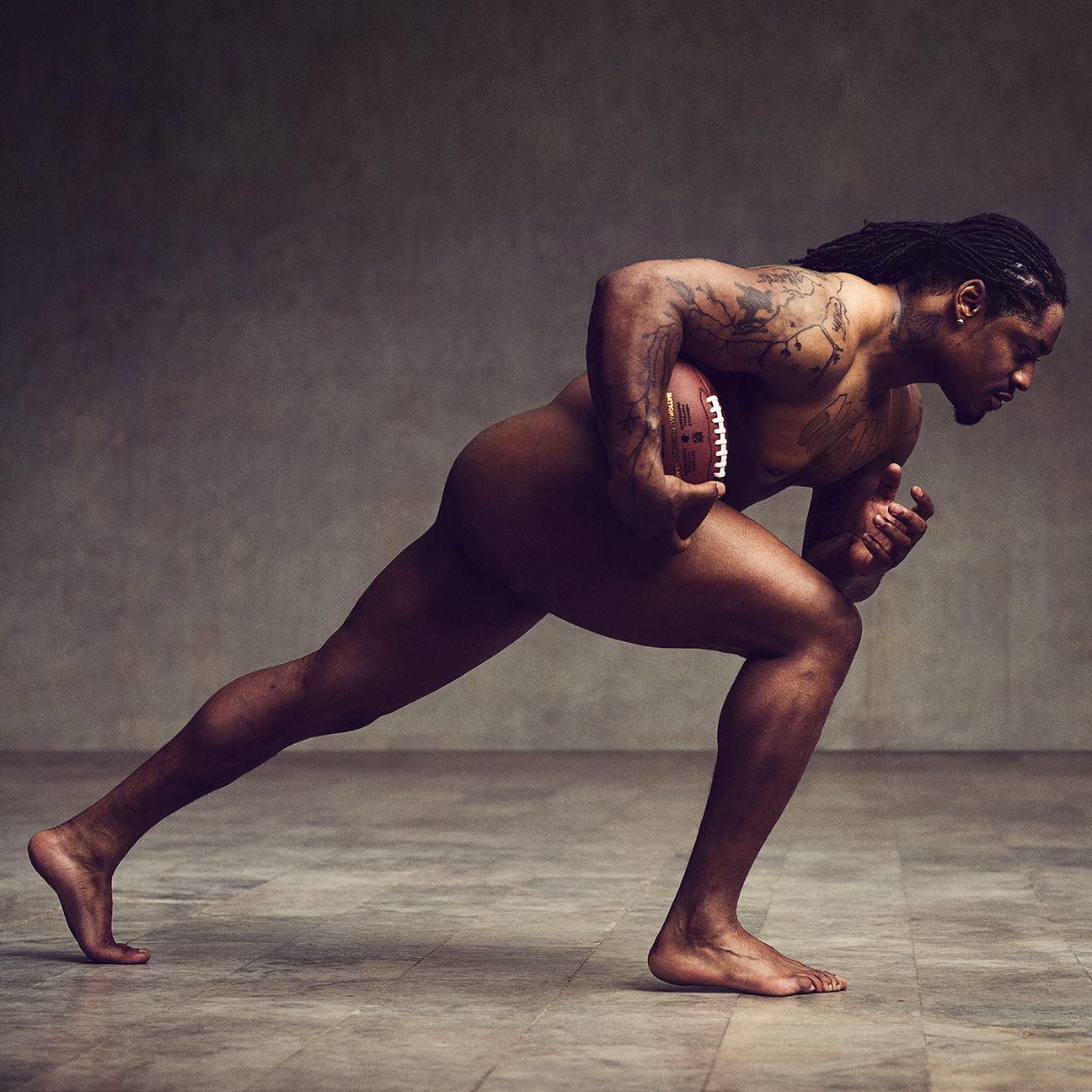 Super Bowl champ Marshawn Lynch bares it all - ESPN The Magazine Body Issue  - ESPN