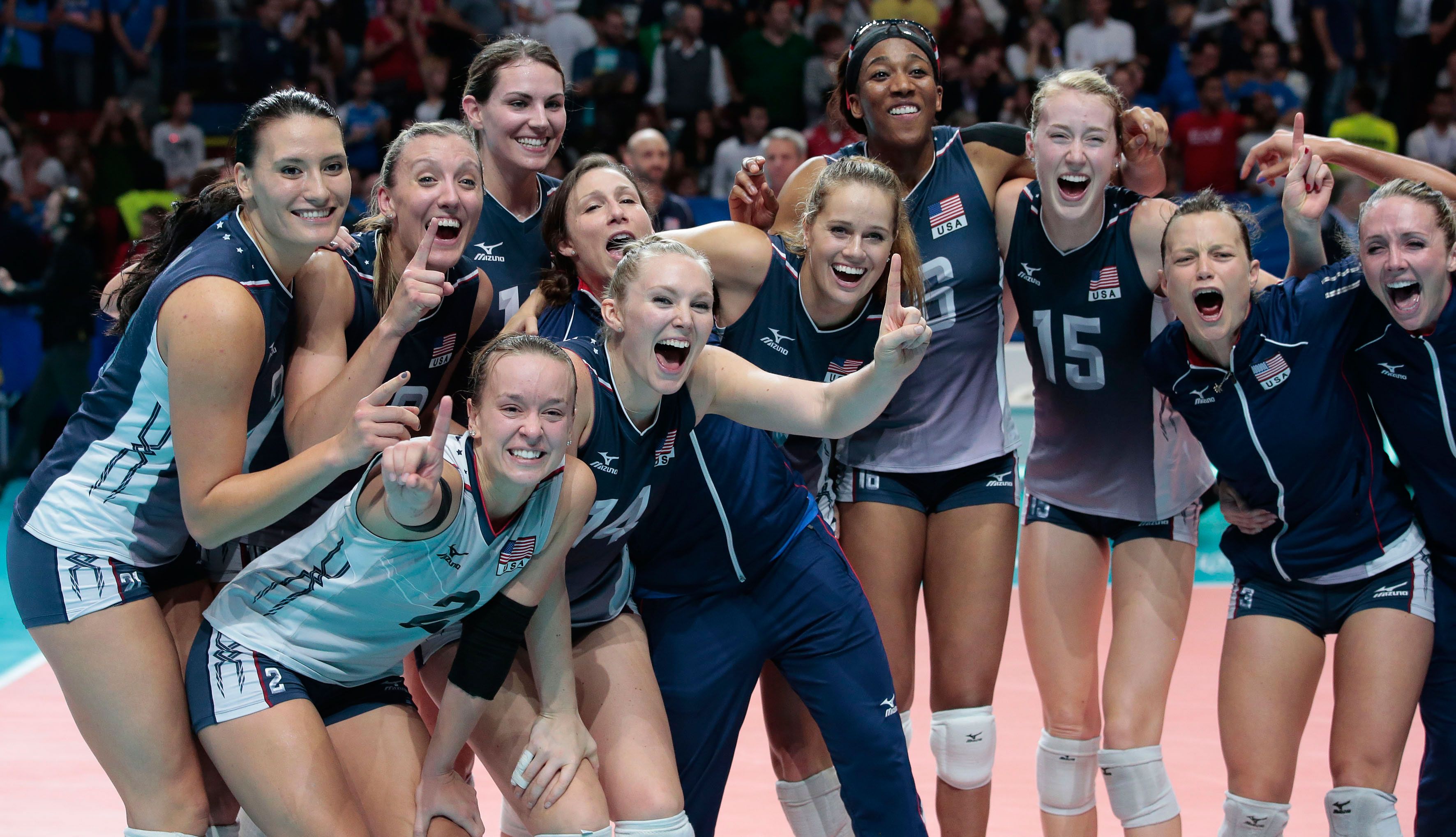 Former Gator volleyball star finds gold in Italy