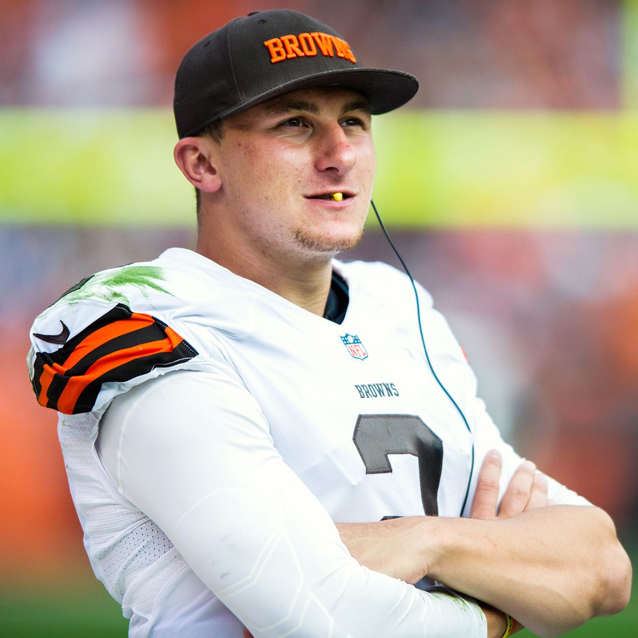 Johnny Manziel of Cleveland Browns, entourage involved in fight at hotel