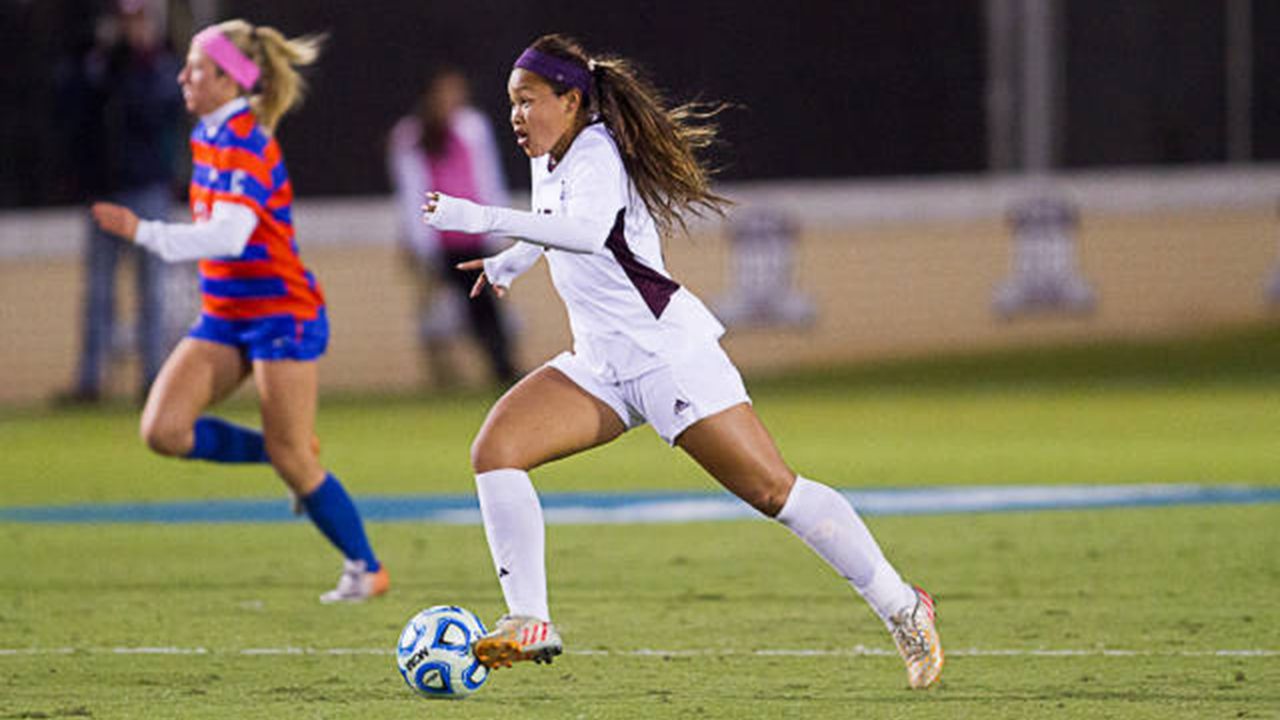 Aggies cruise to 50 first round win vs. HBU