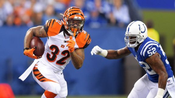 Andrew Luck, Indianapolis Colts beat Andy Dalton, Cincinnati Bengals - ESPN  - Stats & Info- ESPN