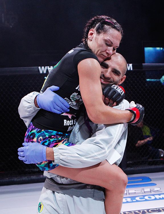 Cat Zingano comes back from tragedy to fight Ronda Rousey ...