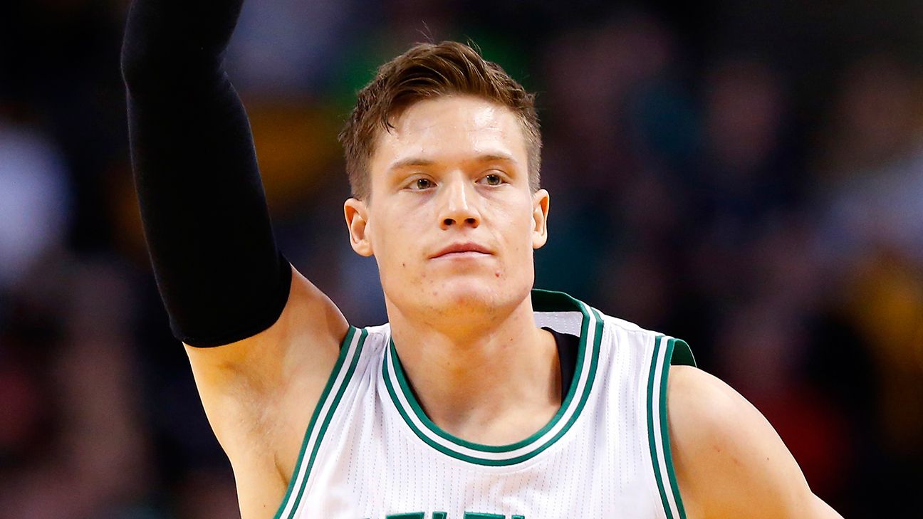 Boston Celtics retain Jonas Jerebko ESPN