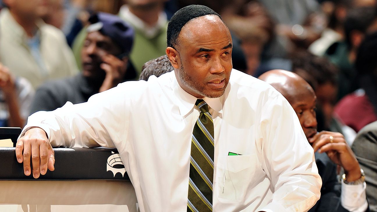 Alan Major leaves Charlotte - ESPN
