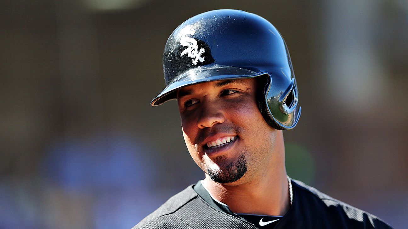 Astros sign slugger Jose Abreu to 3-year deal - ESPN