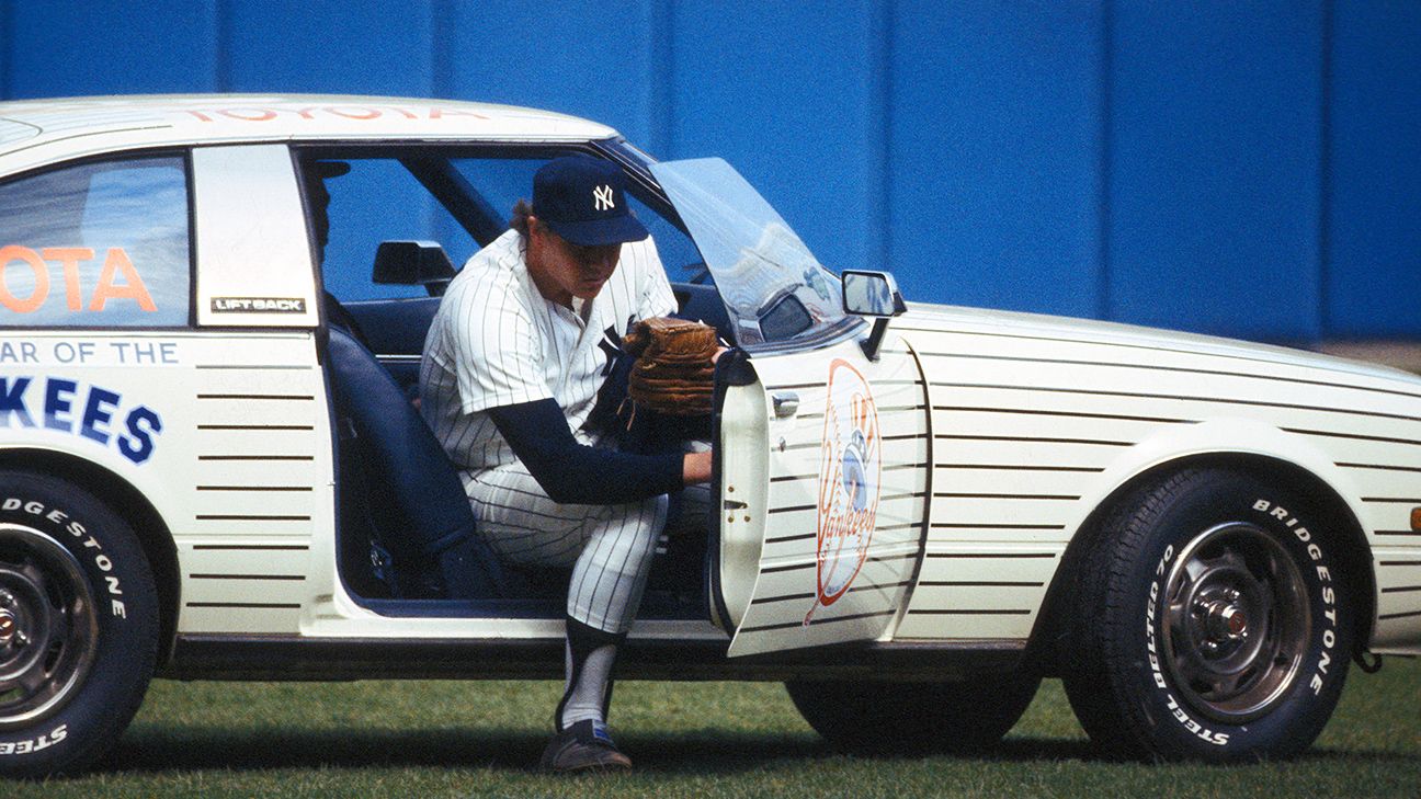 MLB - Should MLB bring back bullpen carts 